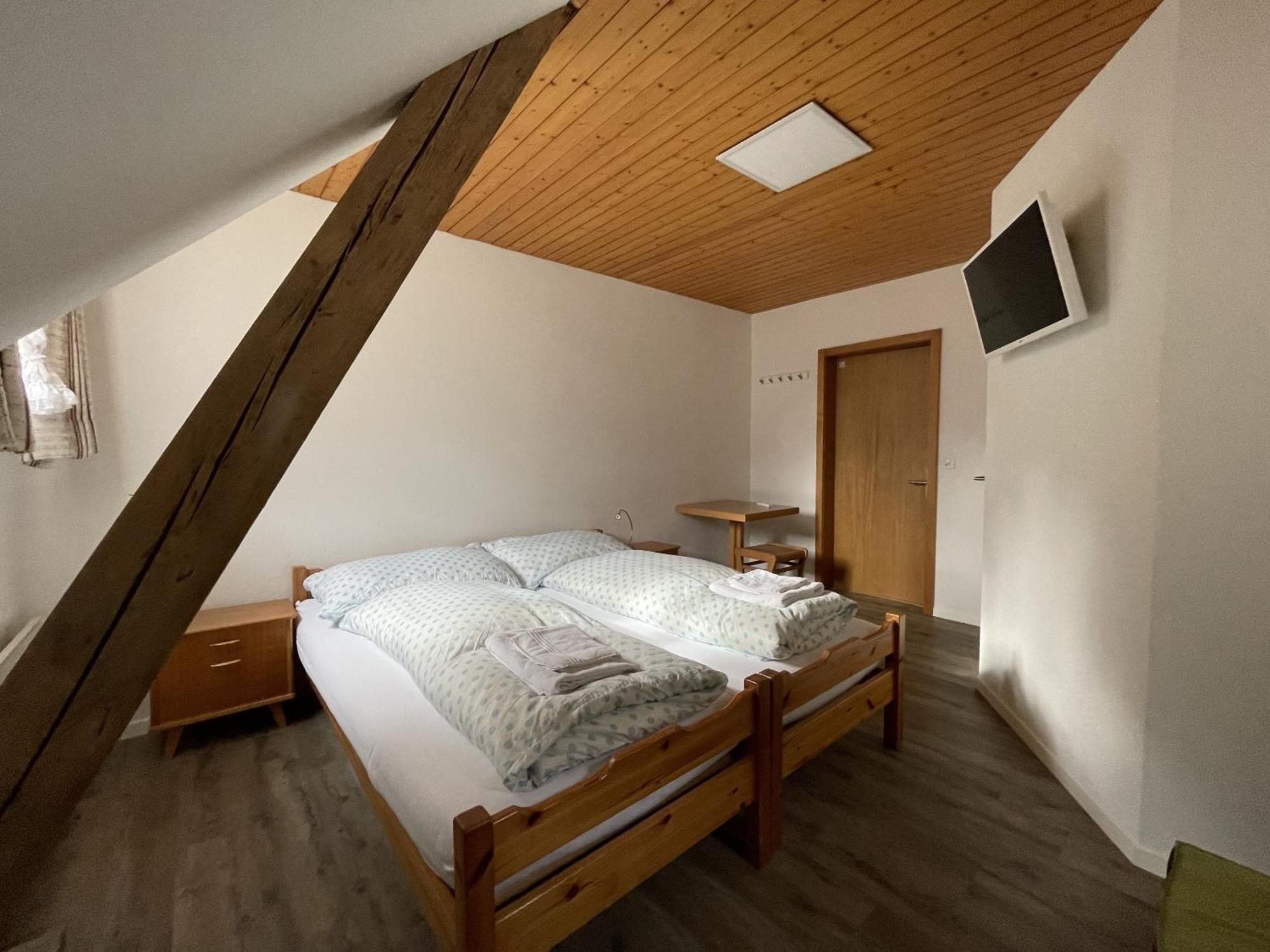 Hotel Sternen Gurtnellen Bilik gambar